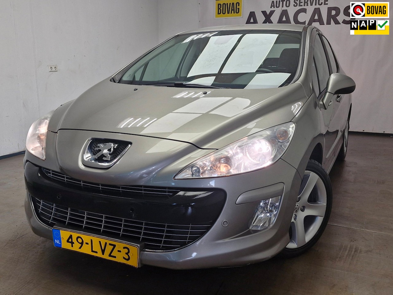 Peugeot 308 - 1.6 VTi Sublime ! NAP ! LEDER BEKLEED ! AIRCO ! APK ! AUTOMAAT ! LUXE UITVOERING ! - AutoWereld.nl