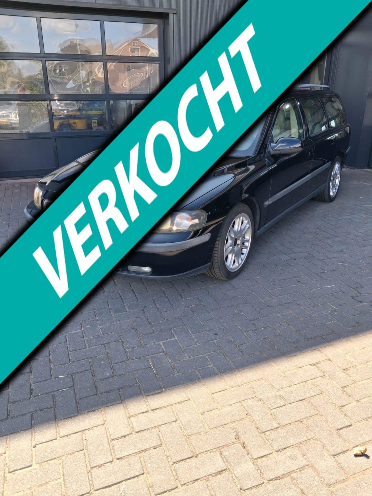 Volvo V70 - 2.4 Comfort Line 2.4 Comfort Line - AutoWereld.nl