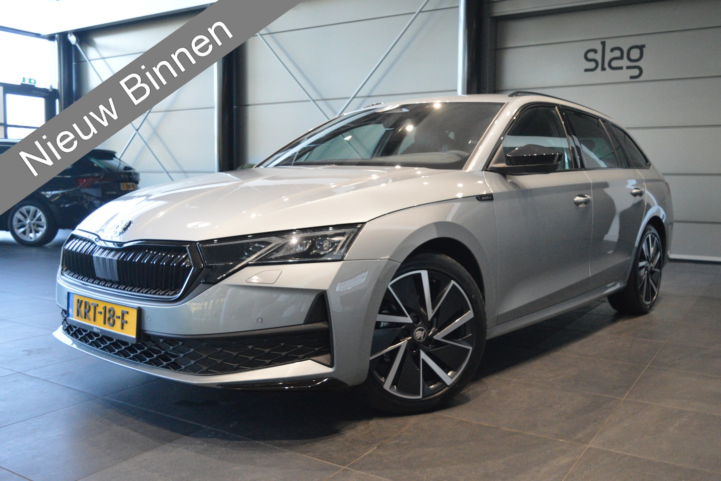 Skoda Octavia Combi - 1.5 TSI MHEV Sportline navi camera trekhaak 150 pk !! - AutoWereld.nl