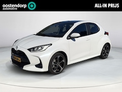 Toyota Yaris - 1.5 Hybrid 130 Executive */DODEHOEK DETECTIE/ JBL AUDIO/ PANORAMADAK