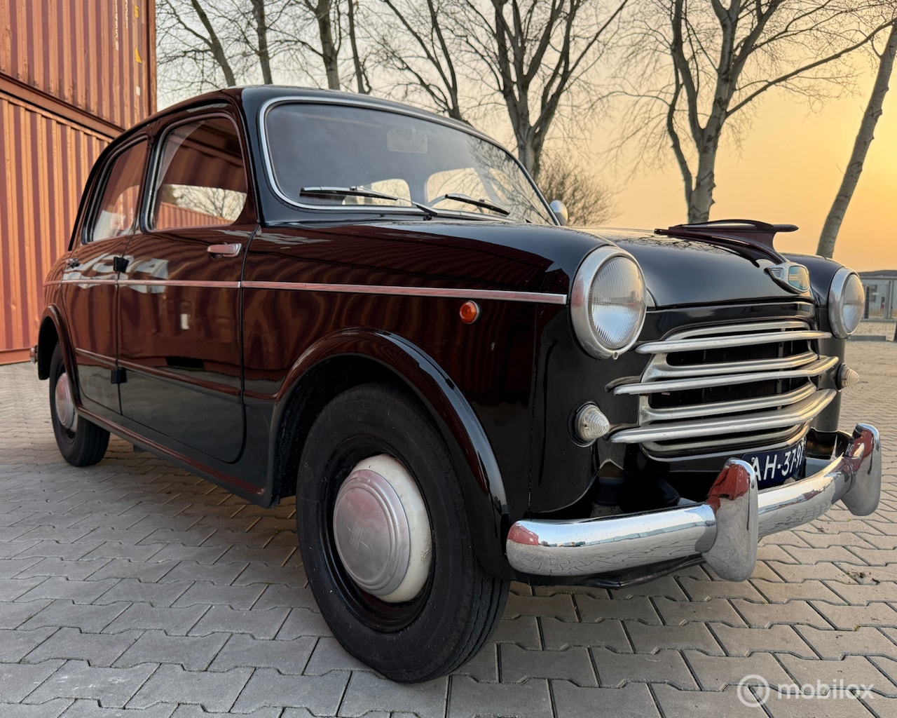 Fiat 1100 - 103B 1955 Luxe uitvoering Italiaanse klassieker - AutoWereld.nl