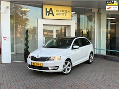 Skoda Rapid Spaceback - 1.2 TSI|CarPlay|Pano|Riem VV|Stoel.VW|