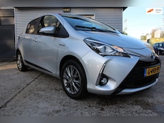 Toyota Yaris - 1.5 Hybrid Aspiration 5-deurs Automaat, netjes, zuinig. boekjes, 2x sleutel, nw apk en beu