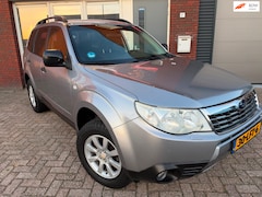 Subaru Forester - 2.0 Comfort 4WD / Clima / Stoelverw / NAP