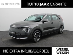 Kia Niro EV - Light Edition 64.8 kWh | Navigatie | Climate Control | Lm velgen | Parkeersensoren | Camer