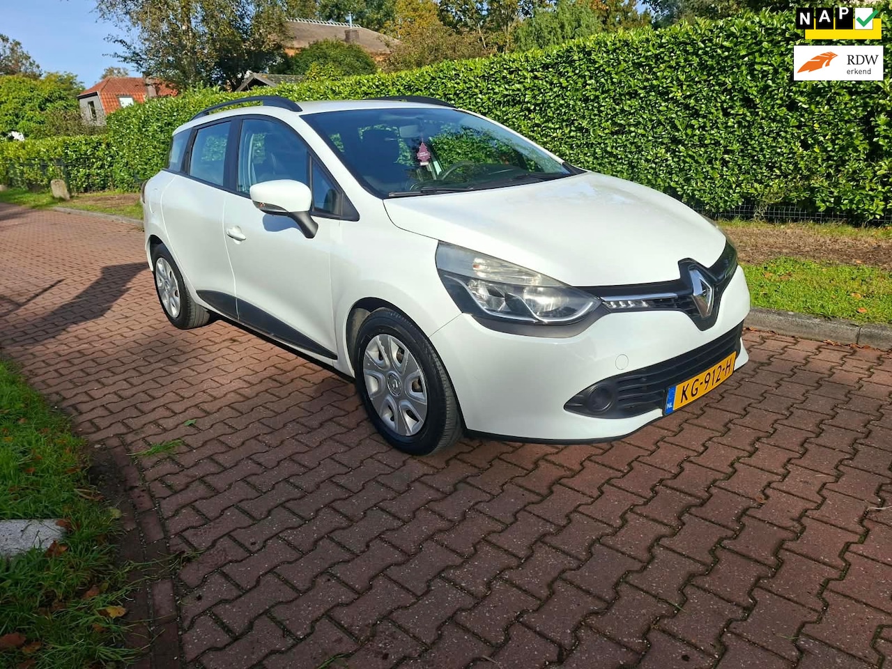 Renault Clio Estate - 0.9 TCe Expression NAP NWE APK AIRCO! - AutoWereld.nl