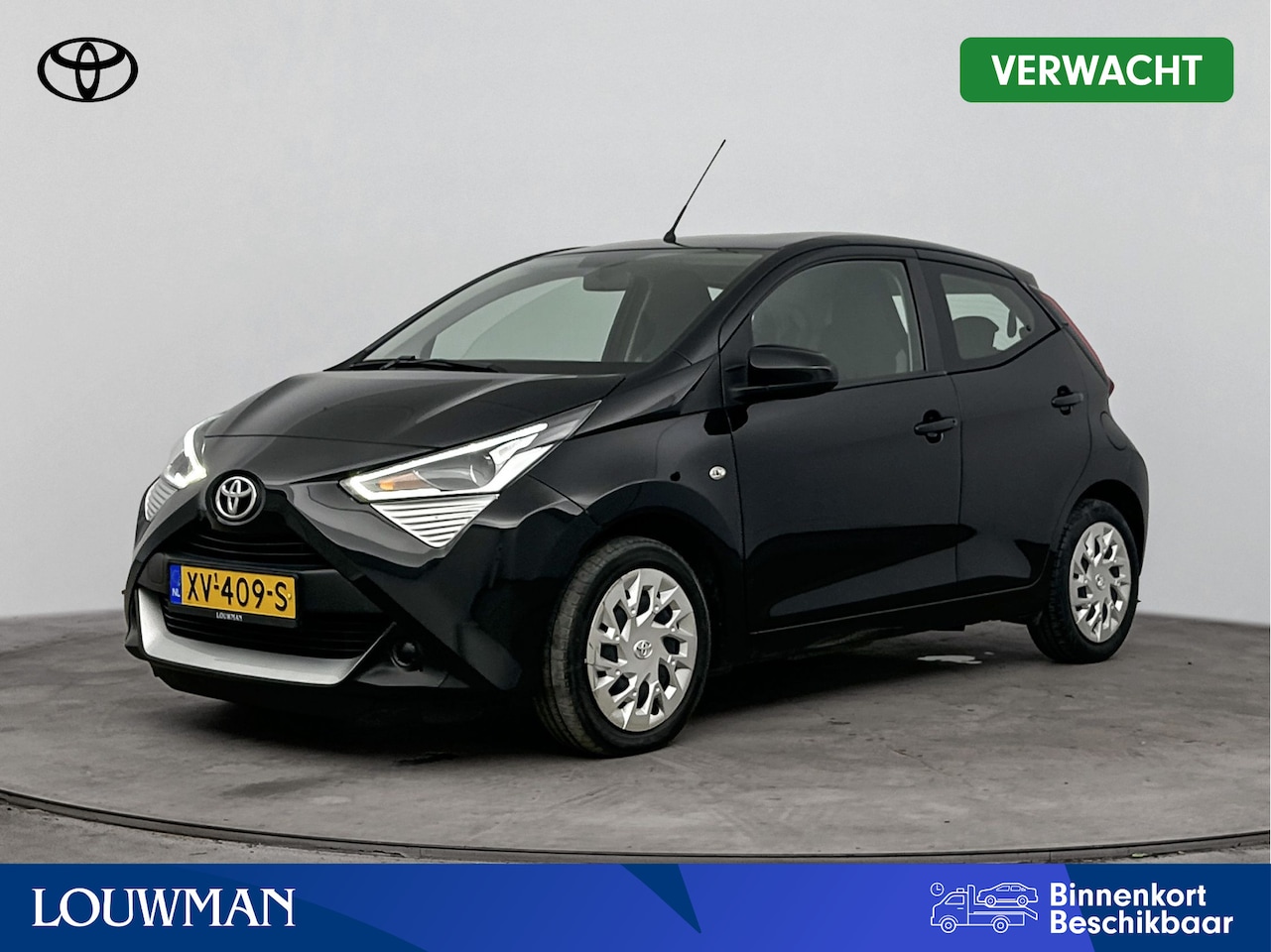 Toyota Aygo - 1.0 VVT-i x-play | Airco | Cruise Control | Achteruitrijcamera | ** - AutoWereld.nl