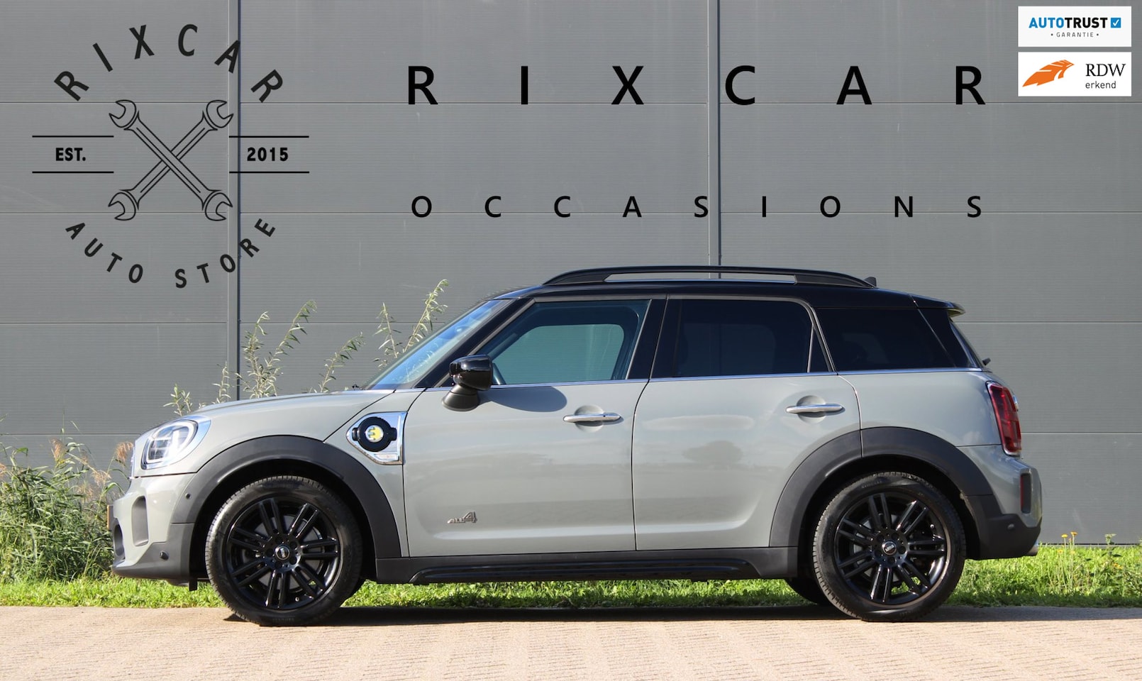 MINI Countryman - 1.5 Cooper S E ALL4 Automaat Panodak Stoelverwarming !!NIEUWBINNEN!! - AutoWereld.nl