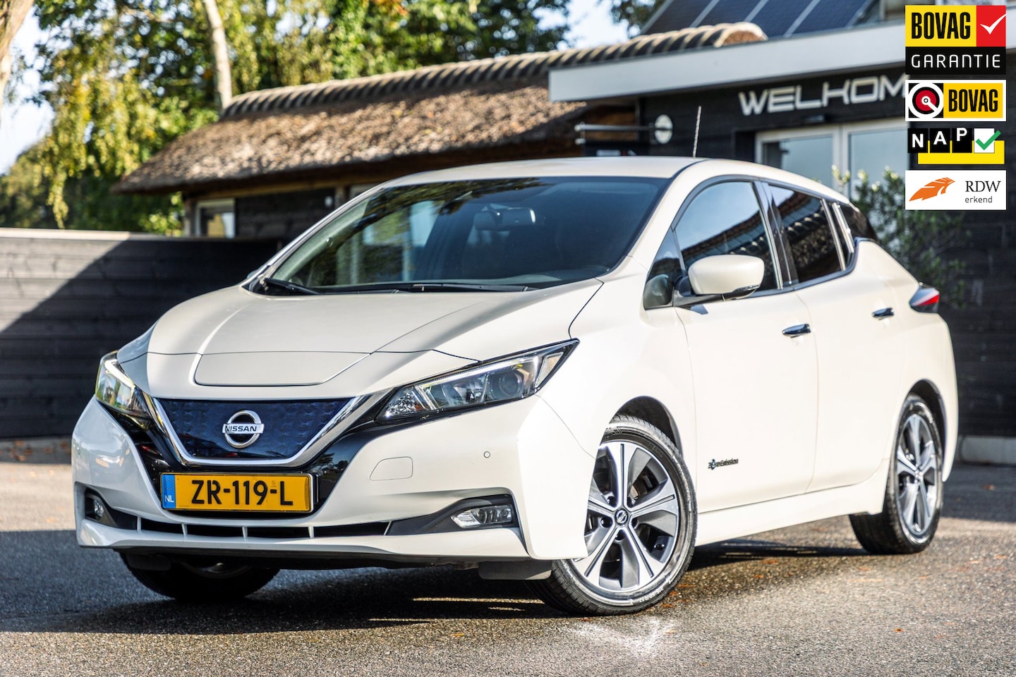 Nissan LEAF - N-Connecta 40 kWh I 87% SOH I Dealeronderhouden I camera I - AutoWereld.nl