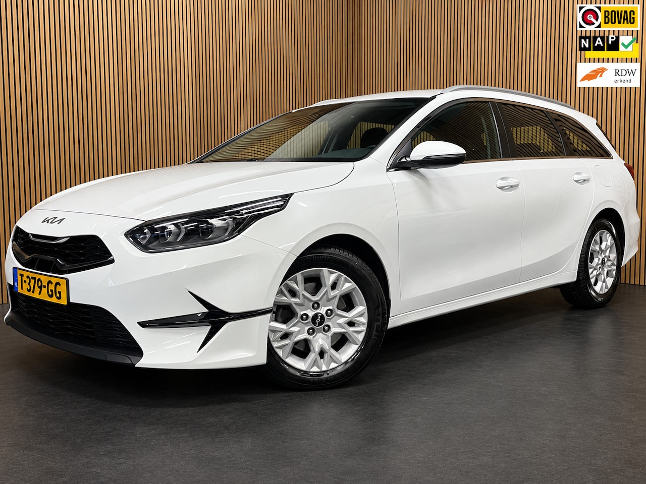 Kia Cee'd Sportswagon - Ceed 1.0 T-GDi MHEV DynamicLine|120PK|AUTOMAAT|CARPLAY|CAMERA|CRUISE+CLIMA|NAVI|LANE-ASS|P - AutoWereld.nl