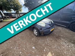 Citroën C1 - 1.0-12V Séduction- UITLAAT kapot zo meenemen