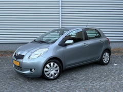 Toyota Yaris - 1.3 VVTi Executive AIRCO Nieuwe APK Elektr ramen
