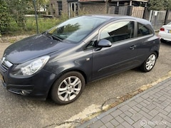 Opel Corsa - 1.4-16V Enjoy