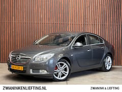 Opel Insignia - 2.0 T Cosmo Navi-Clima-PDC-Cruise-Stoelverw.-NL Auto-NAP