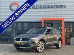 Volkswagen T-Roc - 1.5 TSI Sport / Allseason Banden / AndroidAuto/Applecarplay / Digital Cockpit / Navi /