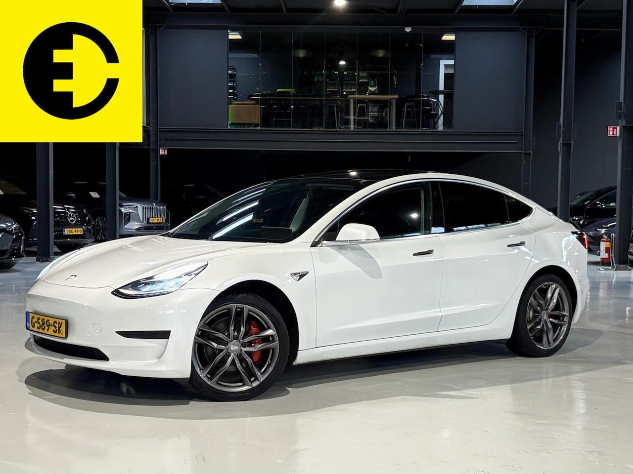 Tesla Model 3 - Standard RWD Plus 60 kWh | Stoelverwarming | Pano | Leder - AutoWereld.nl
