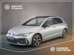 Volkswagen Golf - GTE 1.5 TSI eHybrid 272pk DSG Automaat Panoramadak, Lederen bekleding, Adaptive cruise con