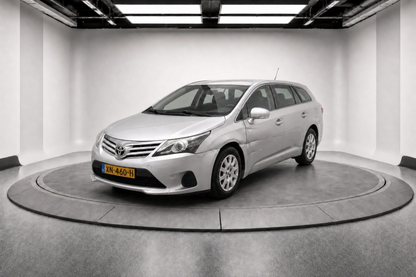 Toyota Avensis Wagon - 1.6 VVTi Comfort 1.6 VVTi Comfort - AutoWereld.nl