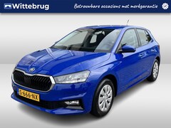 Skoda Fabia - 1.0 TSI Ambition / PARK. SENSOREN/ TREKHAAK/ LED/ LANE ASSIST/ SMART LINK/ ADAPT. CRUISE/