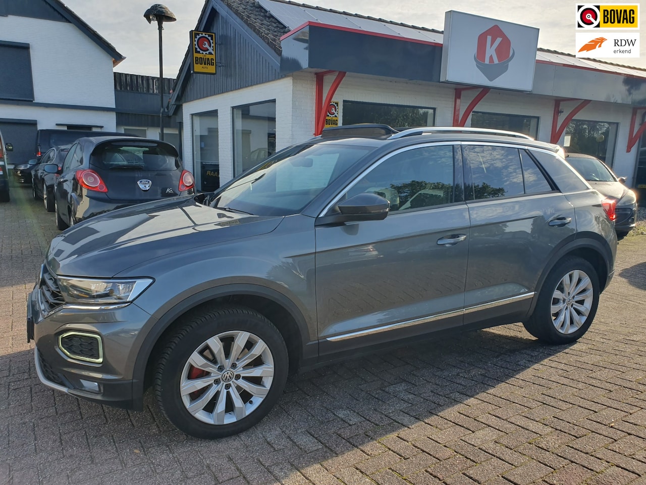 Volkswagen T-Roc - 2.0 TSI 4Motion Sport DSG/Panoramadak/NAVI - AutoWereld.nl