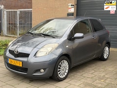 Toyota Yaris - 1.3 VVTi Dynamic Apk Airco Elektrisch pakket Lm velgen