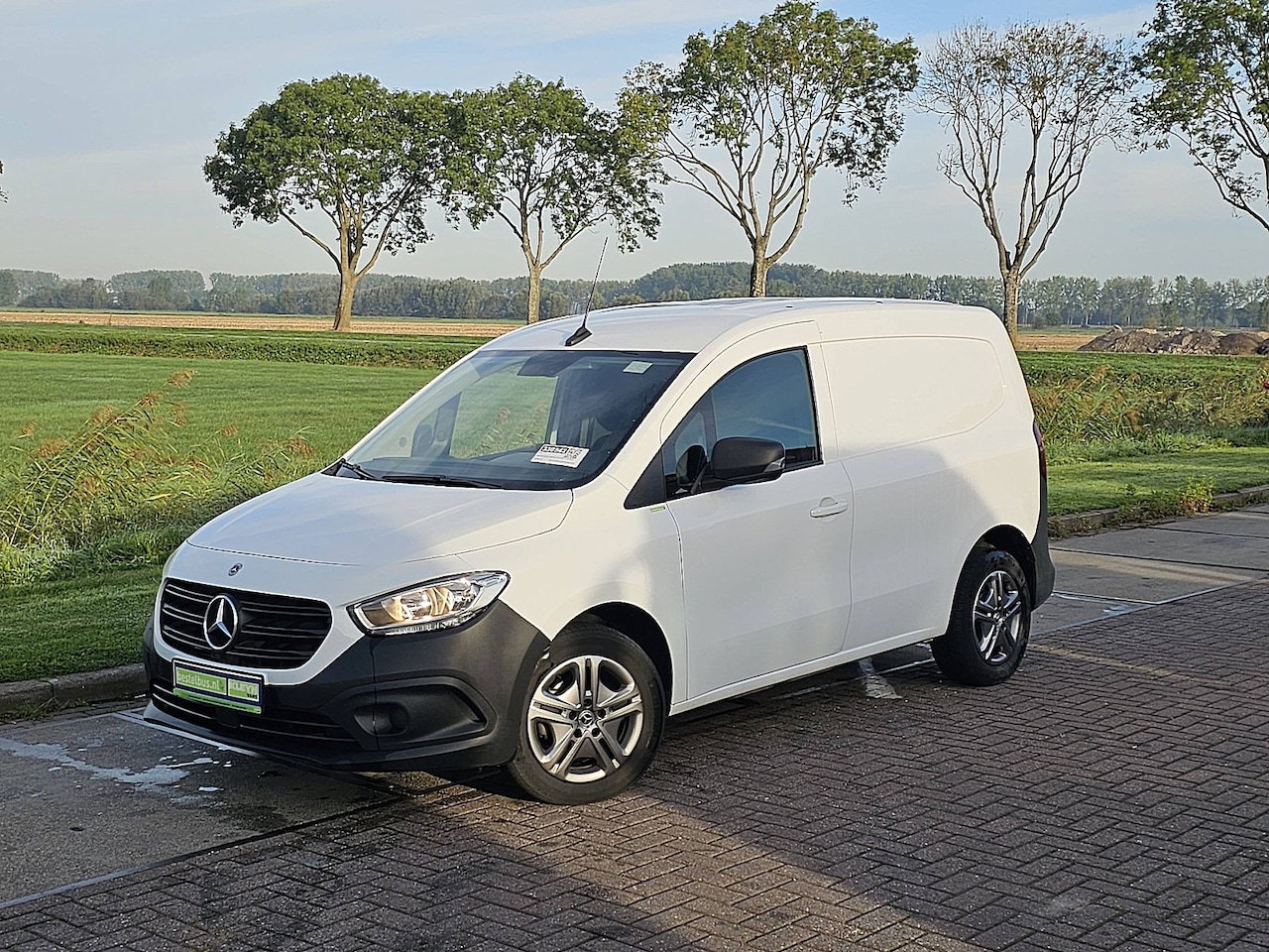 Mercedes-Benz Citan - 110 CDI L1 Pro Cruise control, Airco, Carplay, Navi - AutoWereld.nl