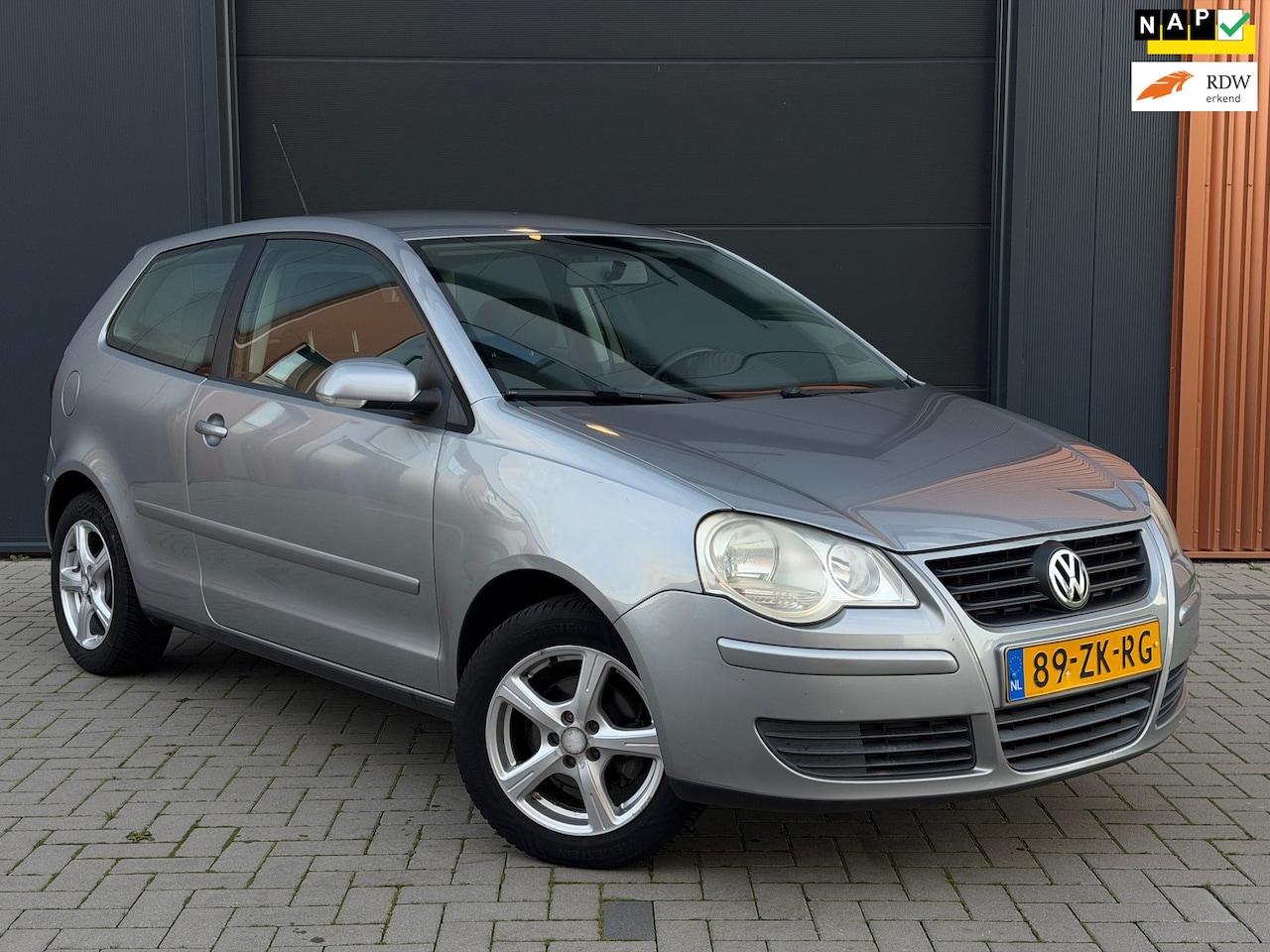 Volkswagen Polo - 1.4-16V Optive|NAP|Nette Auto|Airco|Elektrische Ramen - AutoWereld.nl