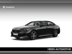 BMW 5-serie - 530e M-Sport Pro | Trekhaak | 20" | Panorama