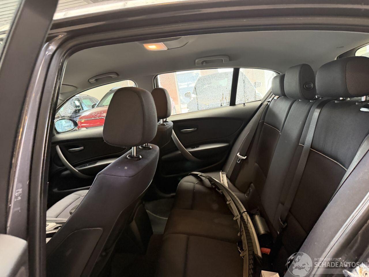 BMW 1-serie - 116i Business Line NAP!