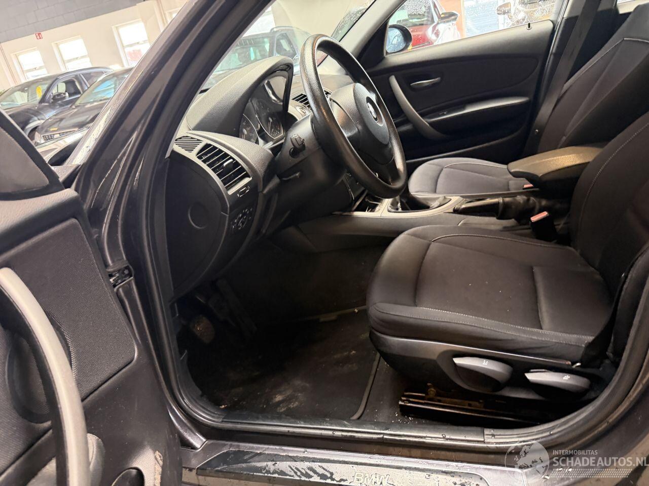 BMW 1-serie - 116i Business Line NAP!
