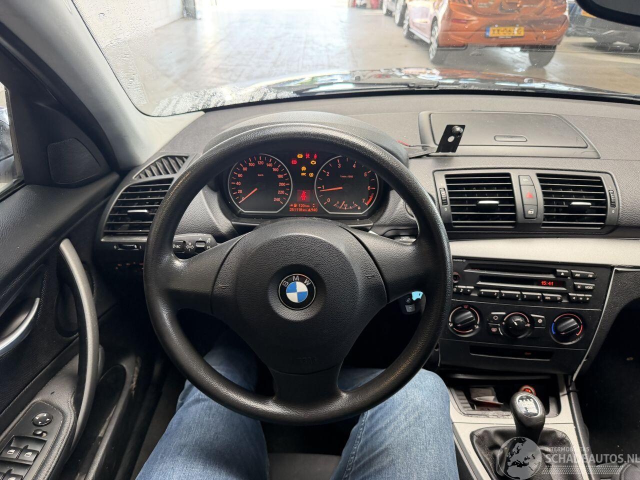 BMW 1-serie - 116i Business Line NAP!