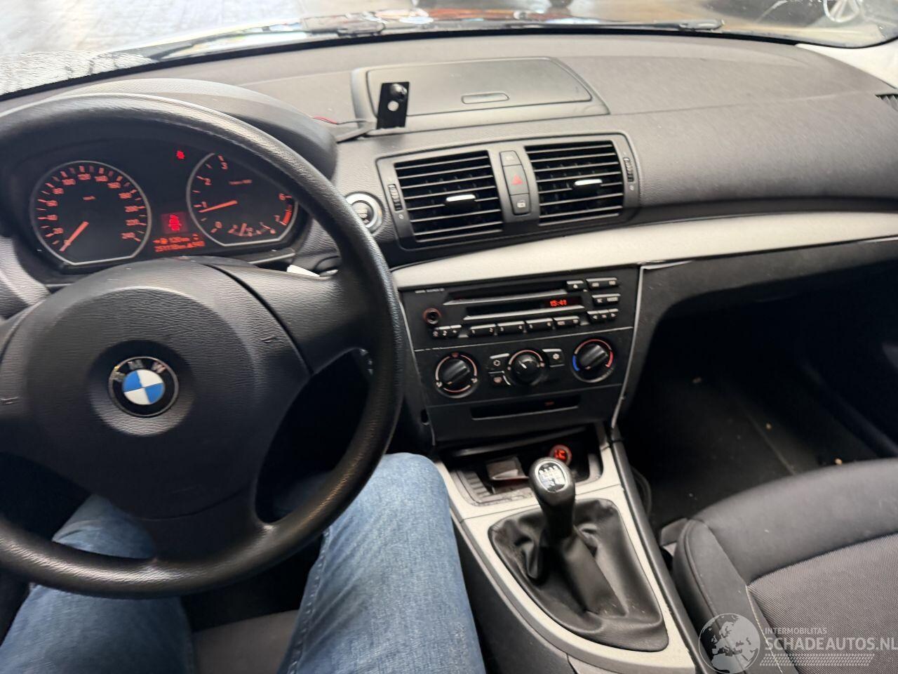 BMW 1-serie - 116i Business Line NAP!
