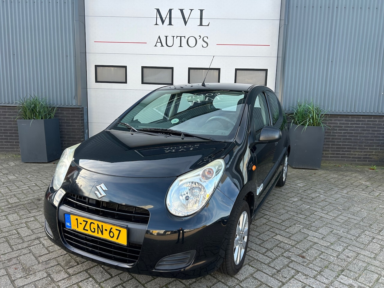 Suzuki Alto - 1.0 Celebration EASSS 1.0 Celebration EASSS - AutoWereld.nl