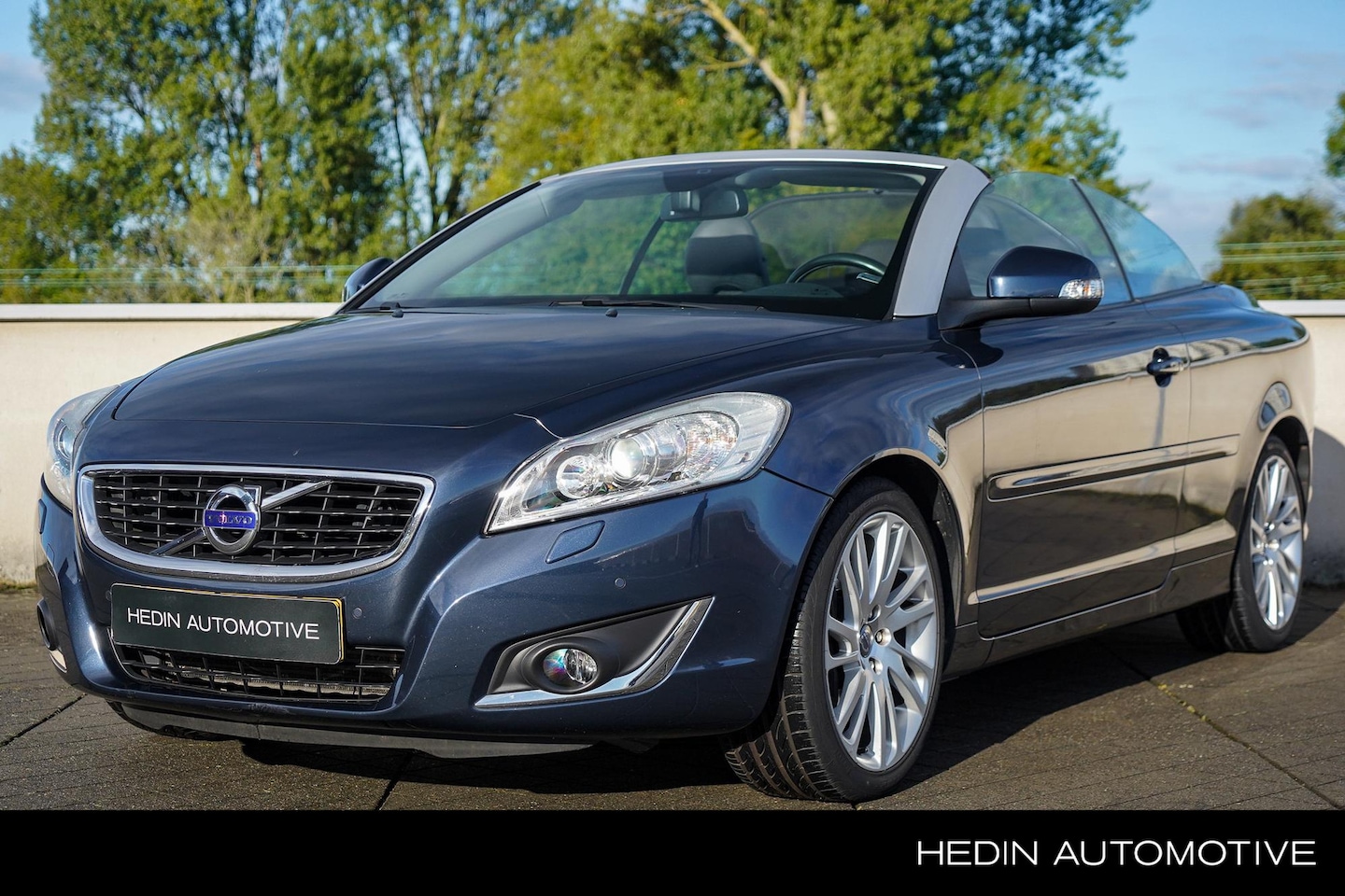 Volvo C70 Convertible - 2.5 T5 Tourer Unieke two-tone uitvoering met luxe lederen bekleding | High Performance Sou - AutoWereld.nl