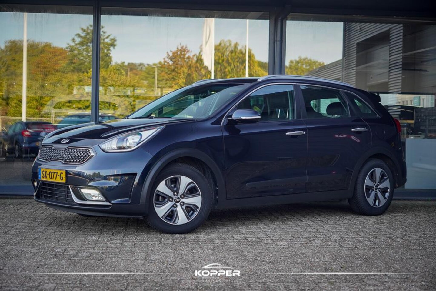 Kia Niro - 1.6 GDi Hybrid DynamicLine / Trekhaak / Half Leder / Navi - AutoWereld.nl