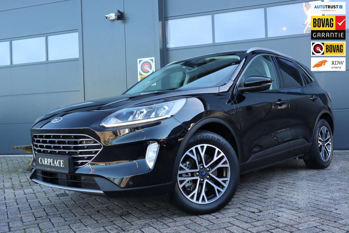 Ford Kuga - 2.5 PHEV Titanium-plug in hybride - AutoWereld.nl