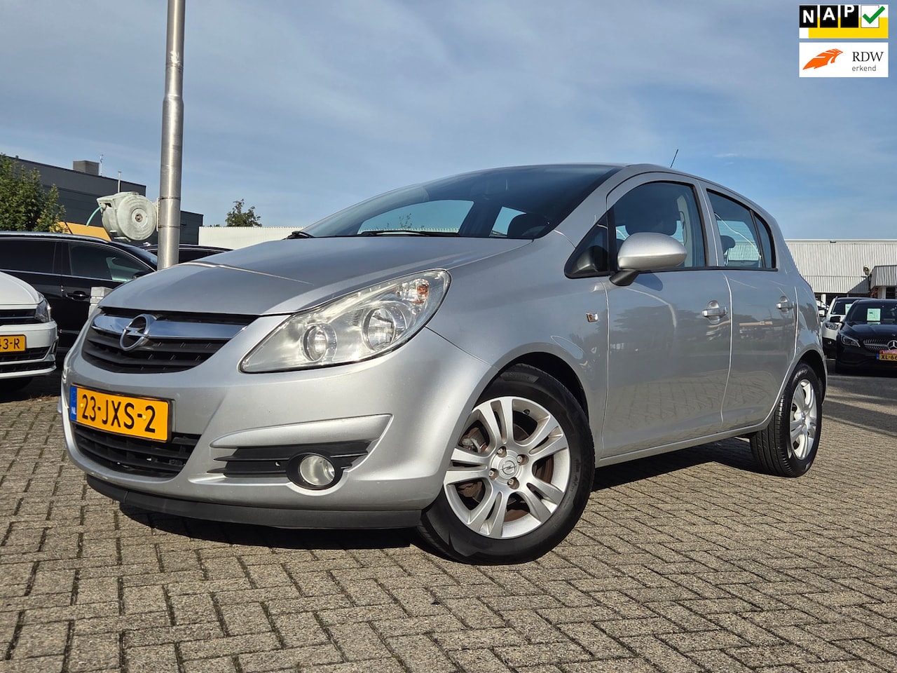Opel Corsa - 1.2-16V Edition/AUTOMAAT/CRUIS CONTROL - AutoWereld.nl