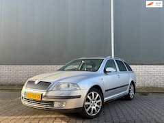 Skoda Octavia Combi - 2.0 TDI Laurin&Klement leer-xenon-clima-cruise-memory