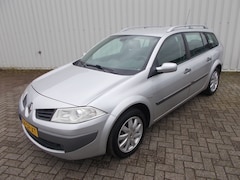 Renault Mégane Grand Tour - 2.0-16V Privilège ( APK KEURING BIJ AFLEVERING )