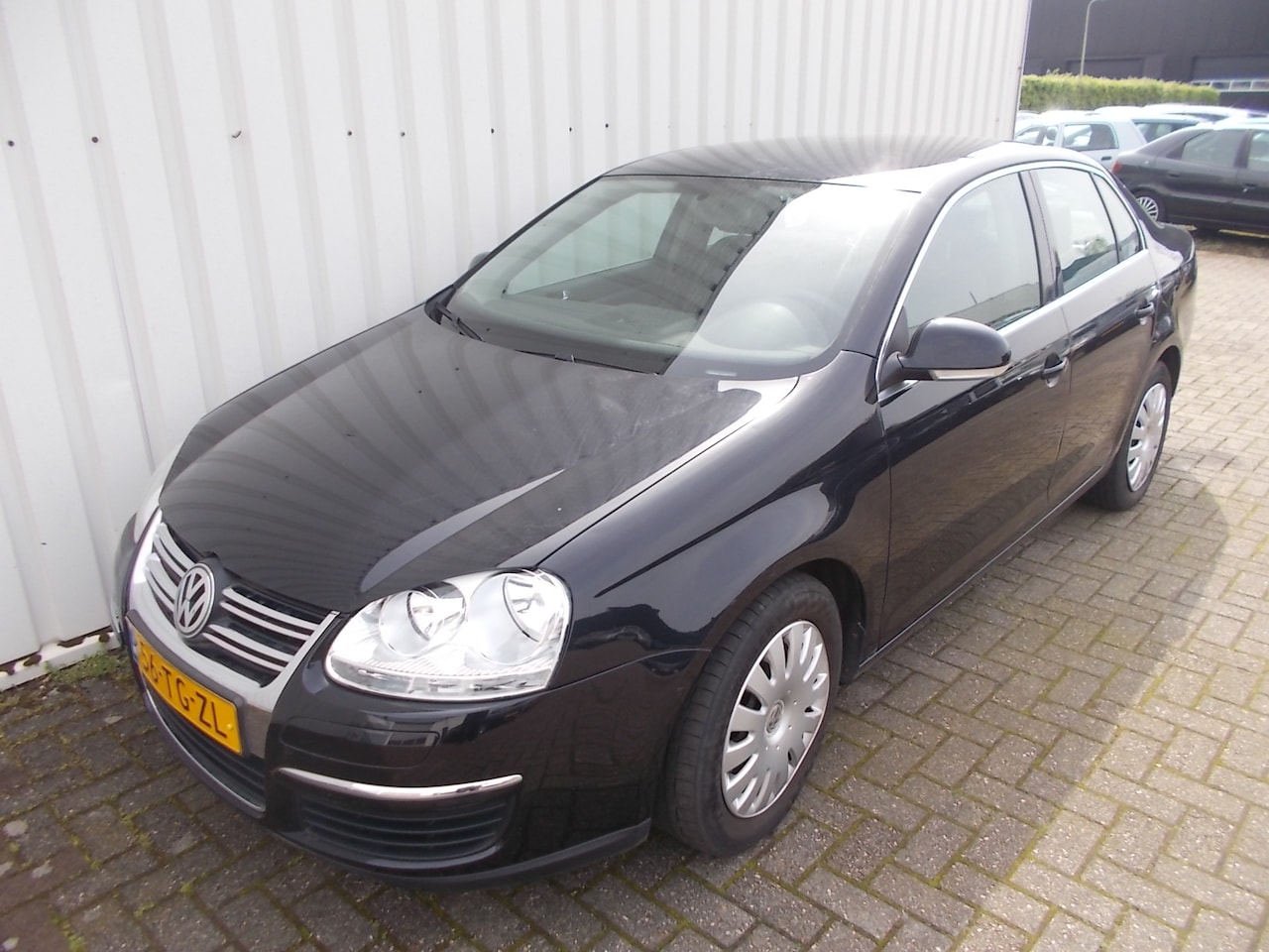 Volkswagen Jetta - 2.0 FSI Comfortline 2.0 FSI Comfortline ( APK KEURING BIJ AFLEVERING! ) - AutoWereld.nl