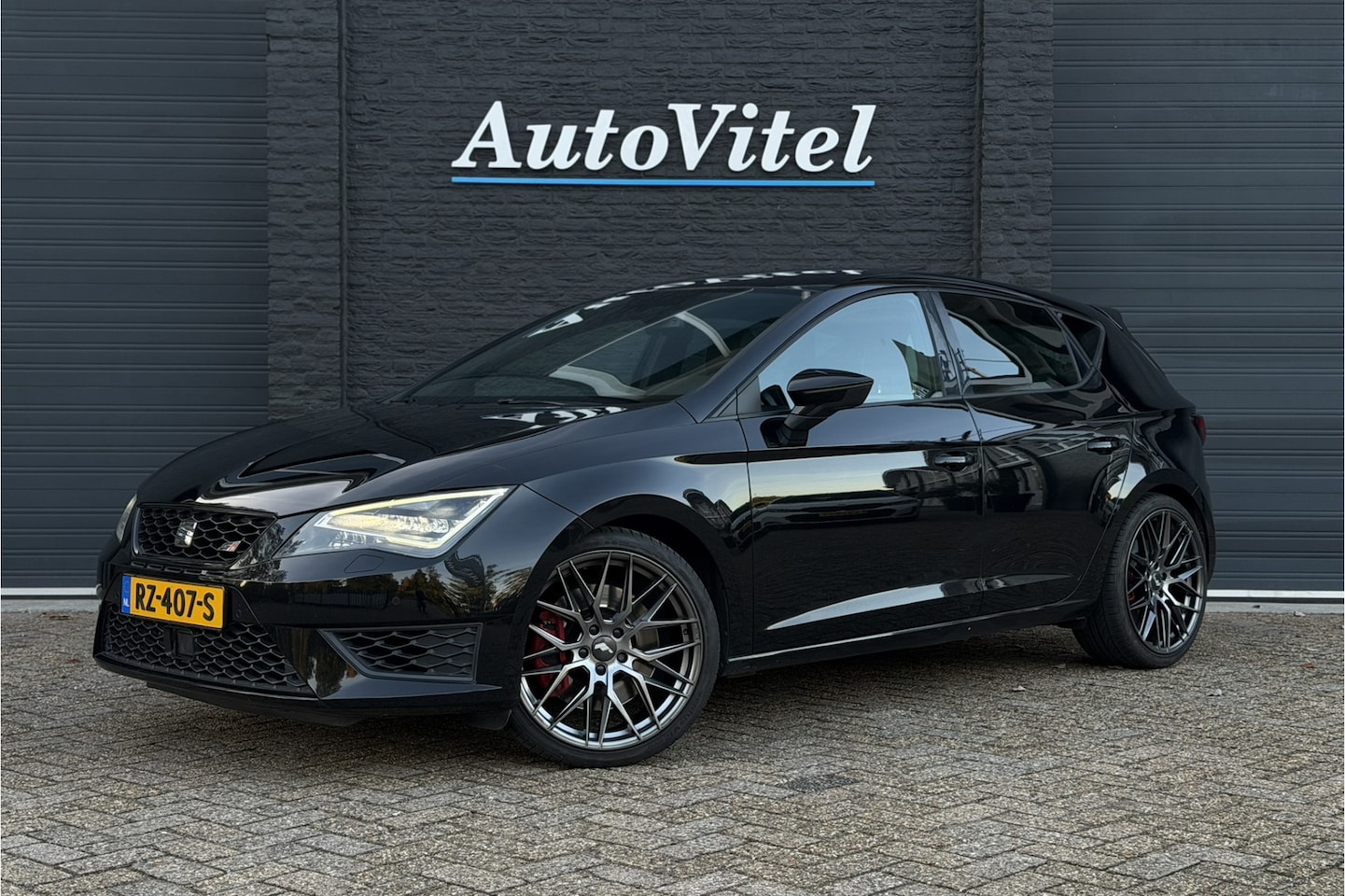 SEAT Leon - 2.0 TSI Cupra 290 | SEAT Sound | Stoelverwarming | 19'' Inch | Adaptieve Cruise - AutoWereld.nl
