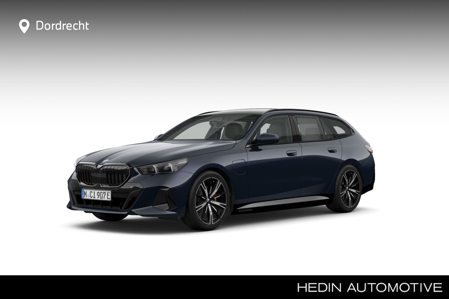BMW 5-serie Touring - 530eM-Sport Pro | Trekhaak | Panorama - AutoWereld.nl