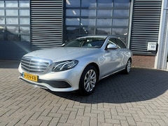 Mercedes-Benz E-klasse - 200 Business Solution met Pas 42dkm in Nieuwstaat