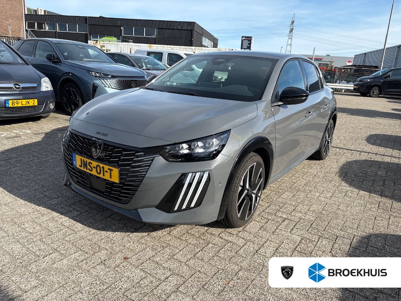 Peugeot 208 - 1.2 Hybrid 110 e-DCS6 GT tot 8 Jaar Garantie! | Navigatie | 360 Camera | Climate Control | - AutoWereld.nl