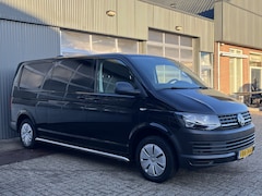 Volkswagen Transporter - 2.0 TDI L2H1 150pk BTW VRIJ Hondenvervoer Airco Cruise controle Dubbele schuifdeur Trekhaa