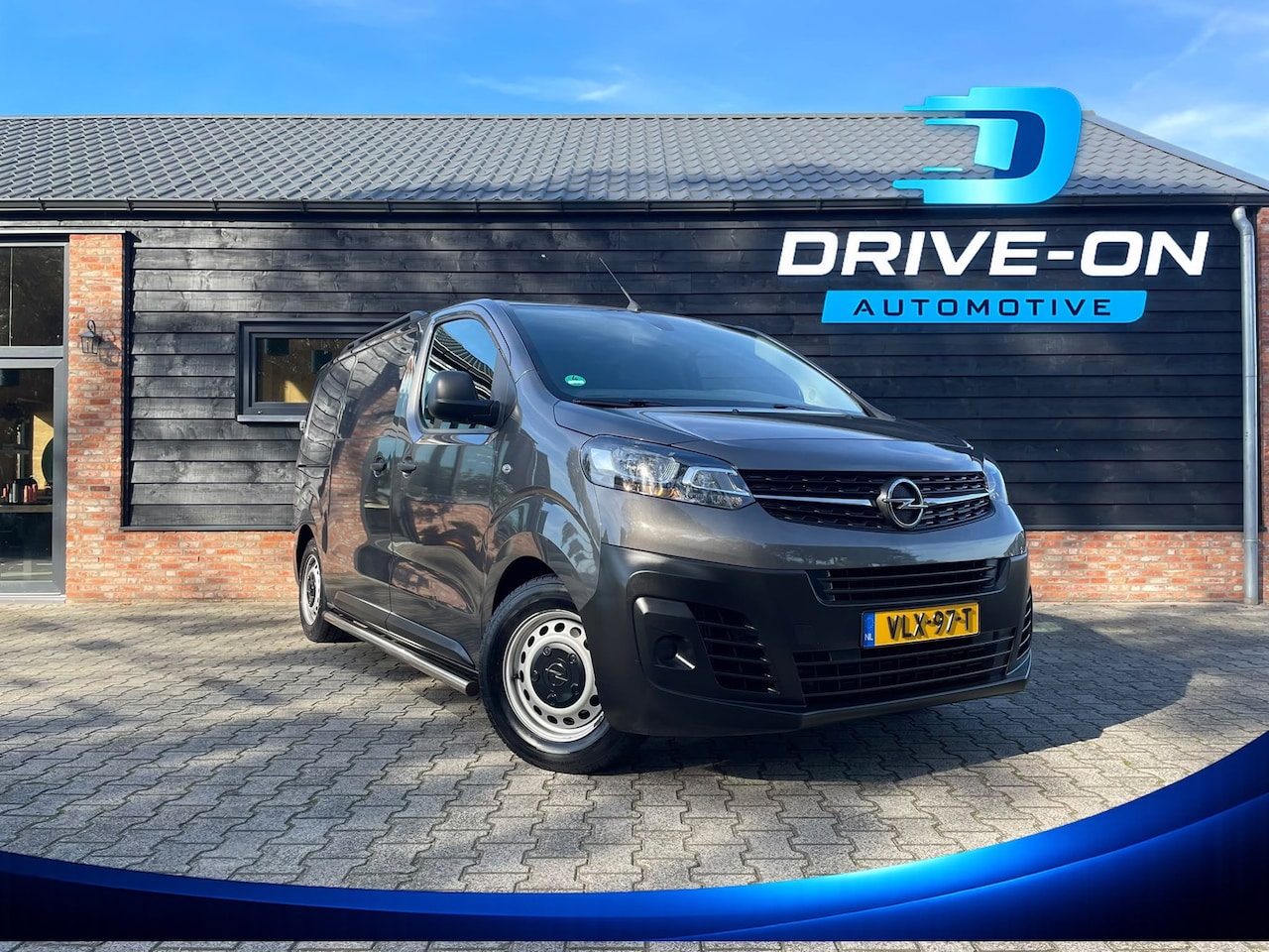 Opel Vivaro - 1.5 CDTI L2H1 - Cruise - Marge - Trekhaak - CarPlay - AutoWereld.nl