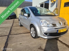 Renault Modus - 1.2 TCE Night & Day bj 2011 €2250