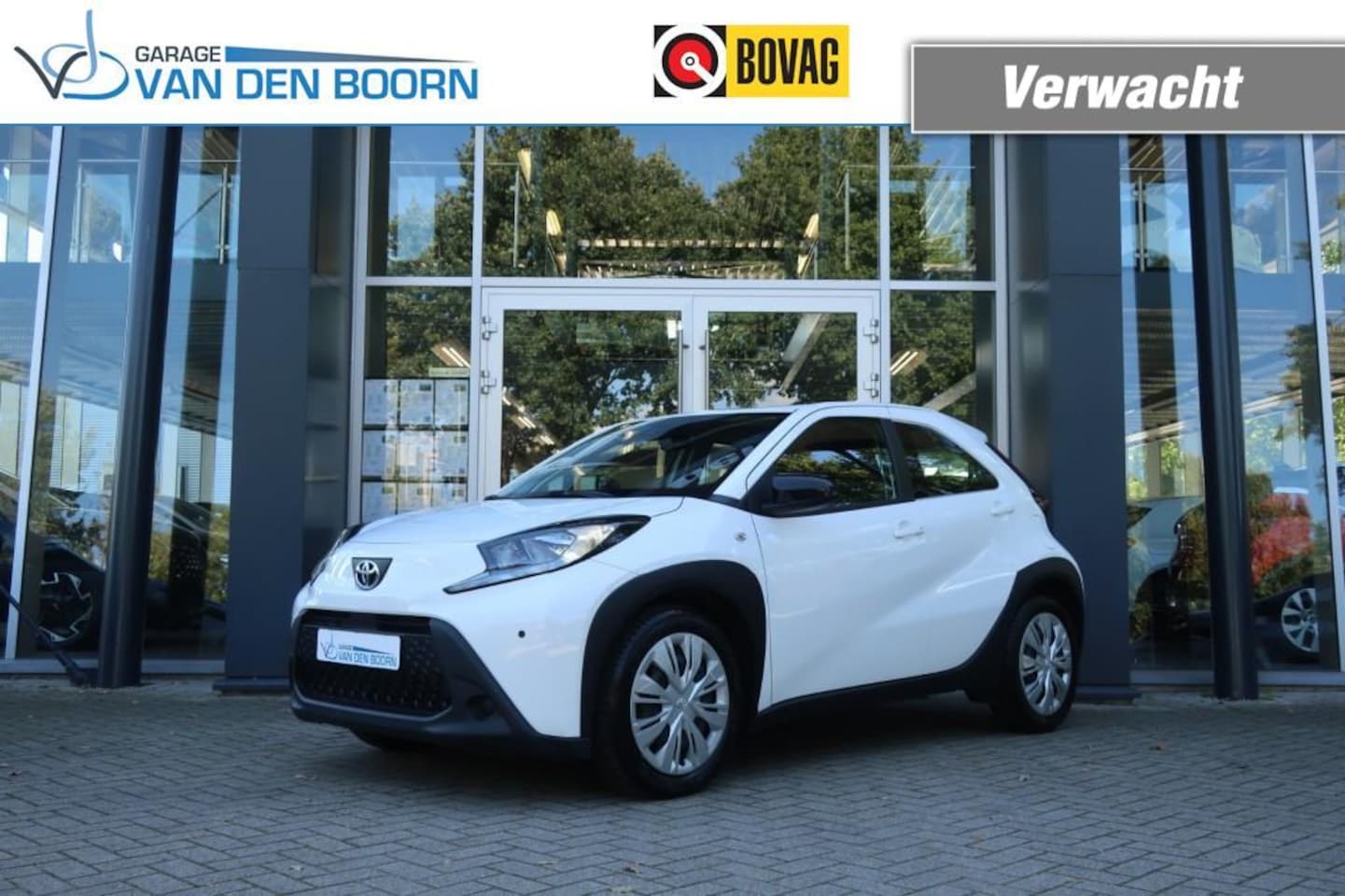 Toyota Aygo X - 1.0 VVT-i, Adaptieve Cruise, All-Seasons, Airco, CarPlay/Android, Camera etc. - AutoWereld.nl