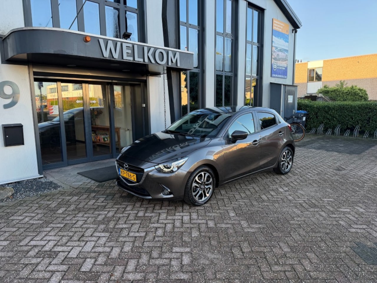 Mazda 2 - 1.5 Skyactiv-G GT-M 116PK Navi, Climatcntrl, Cruisecntrl, PDC, Keyless - AutoWereld.nl
