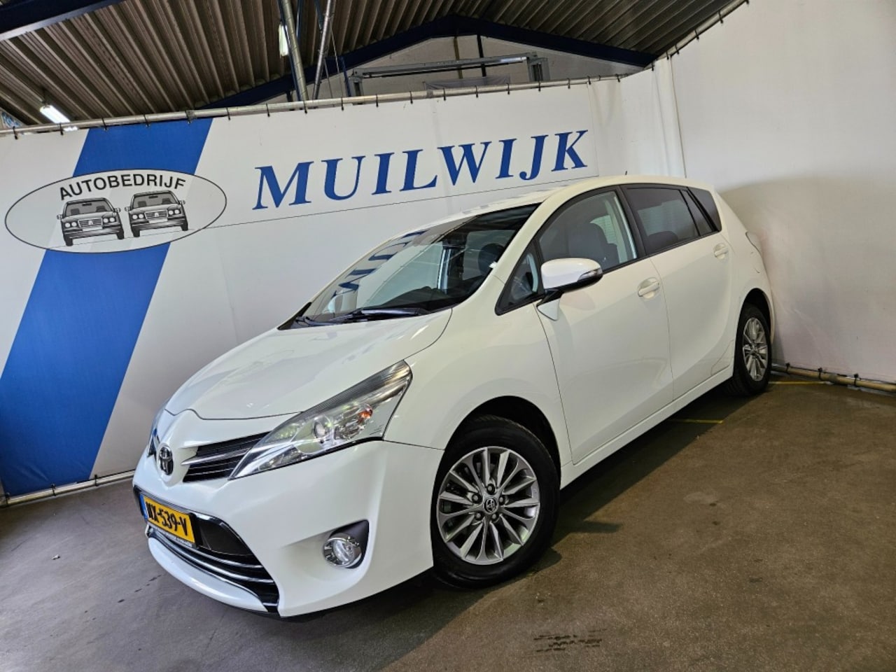 Toyota Verso - 1.6 VVT-i Aspiration / Camera / DAB / 7 persoons! - AutoWereld.nl